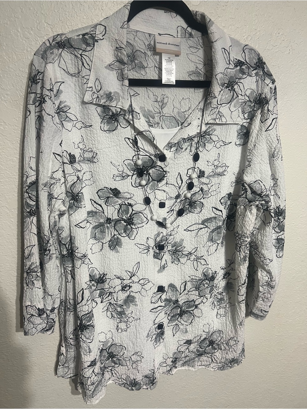 Alfani White Long-Sleeve Collared Floral Tee